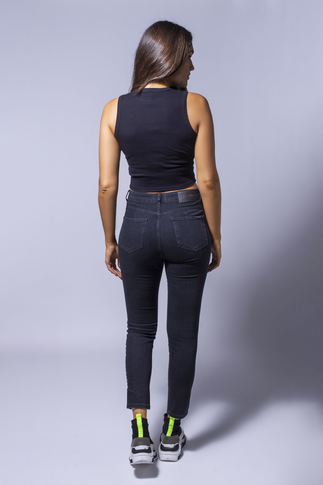 Calça Jeans Skinny Preta Com Elastano